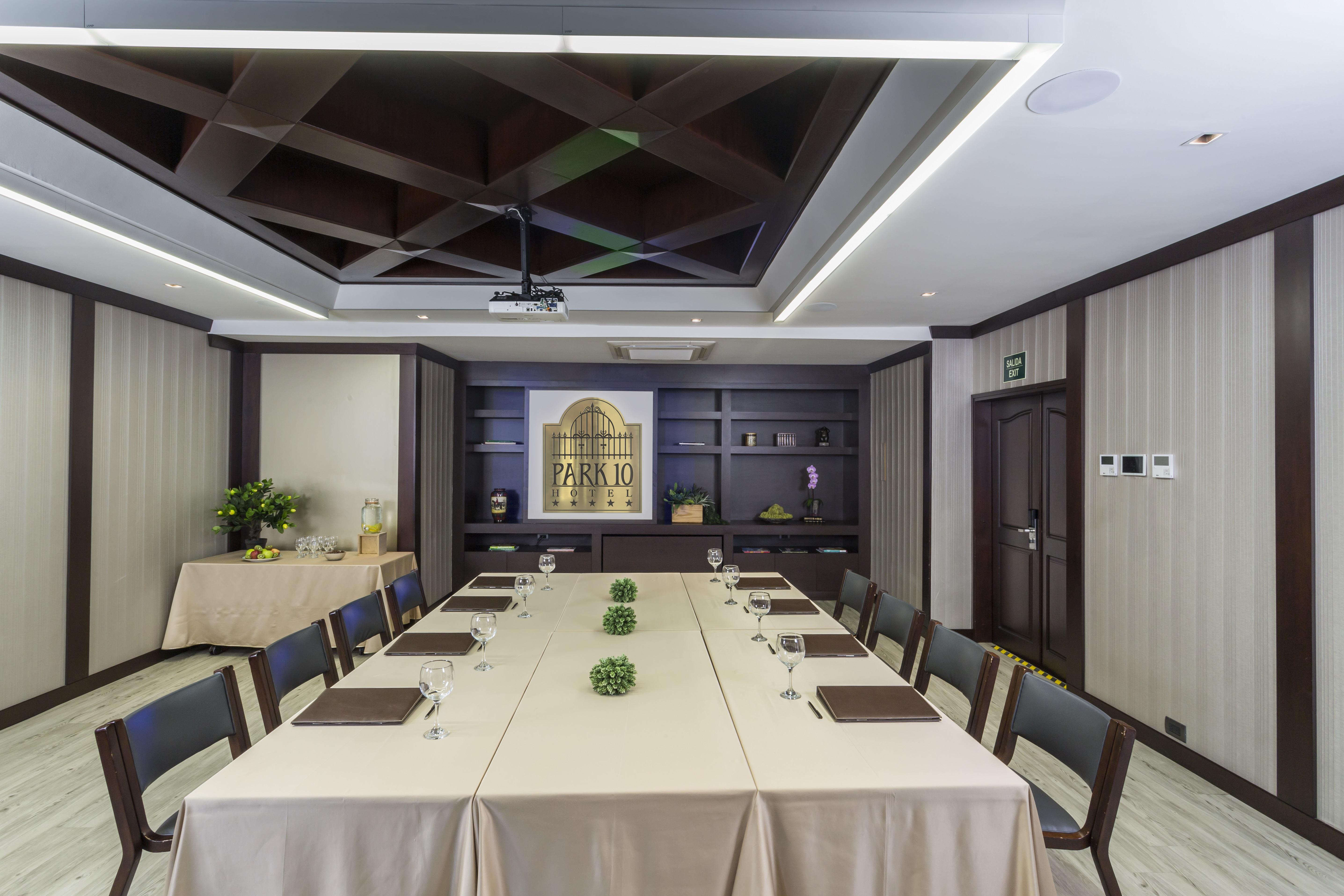 Hotel Park10 Μεντεγίν Εξωτερικό φωτογραφία Meeting room