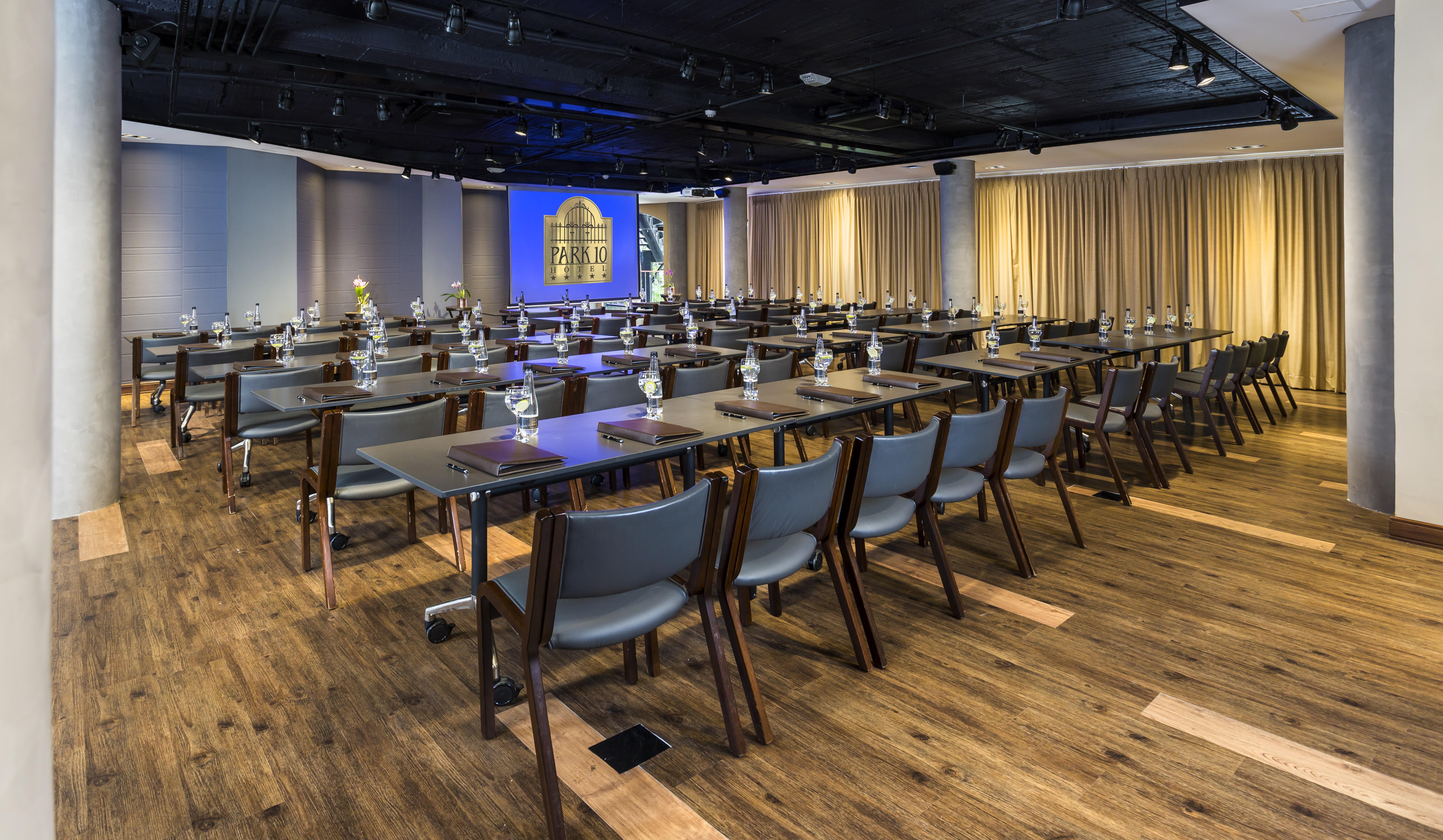 Hotel Park10 Μεντεγίν Εξωτερικό φωτογραφία The Auditorium