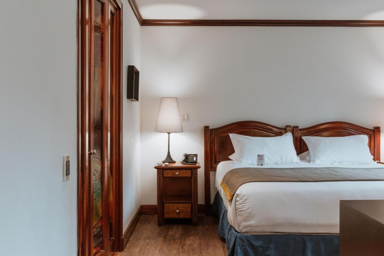 Hotel Park10 Μεντεγίν Εξωτερικό φωτογραφία A bedroom at the hotel