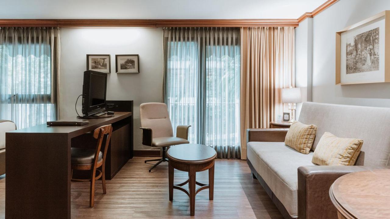 Hotel Park10 Μεντεγίν Εξωτερικό φωτογραφία A typical room at the hotel