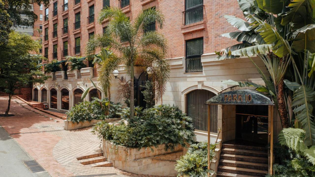 Hotel Park10 Μεντεγίν Εξωτερικό φωτογραφία The entrance to the hotel