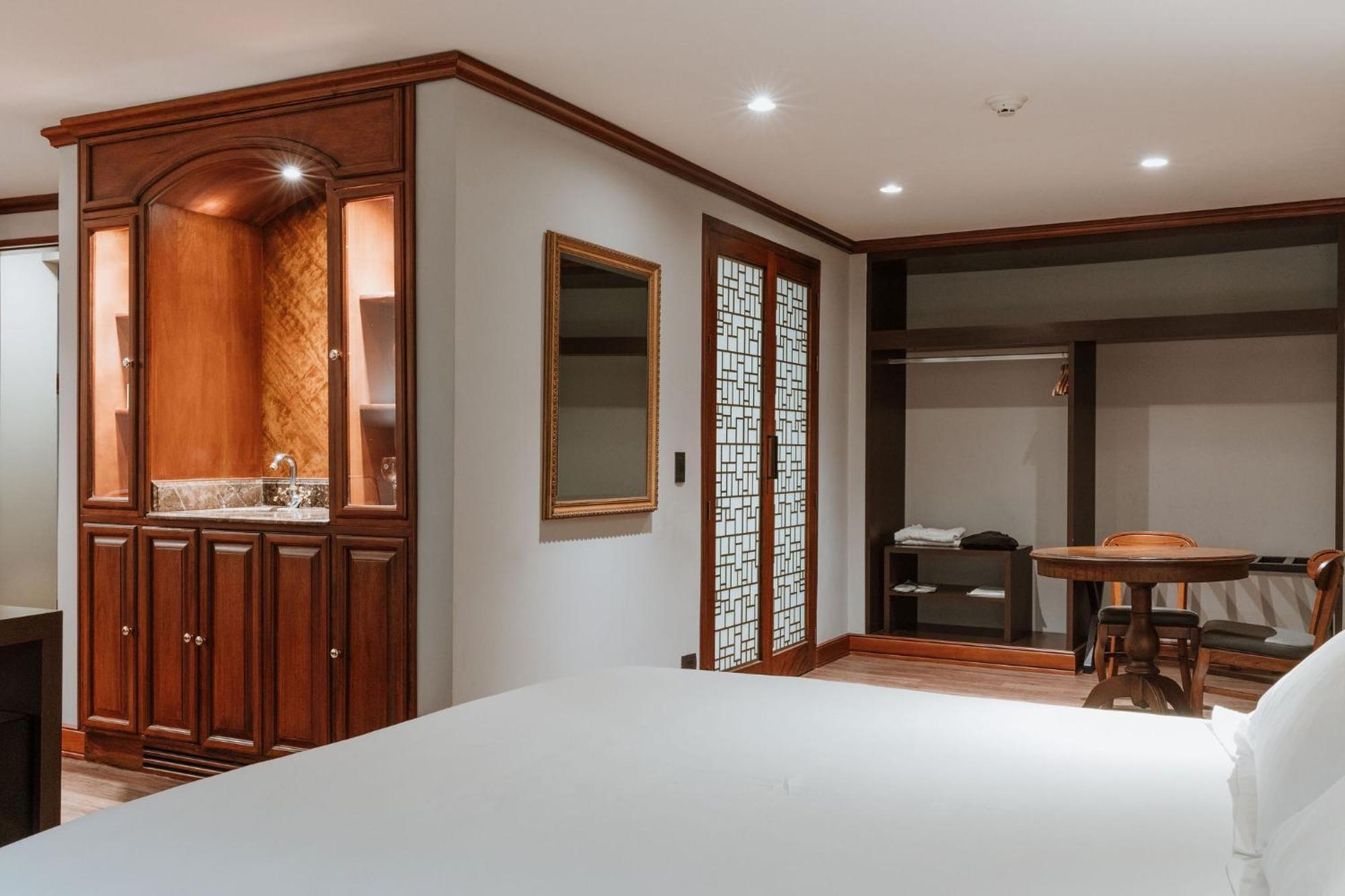 Hotel Park10 Μεντεγίν Εξωτερικό φωτογραφία A room at the hotel